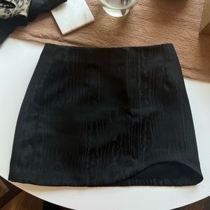 Only worn once Zara skirt
